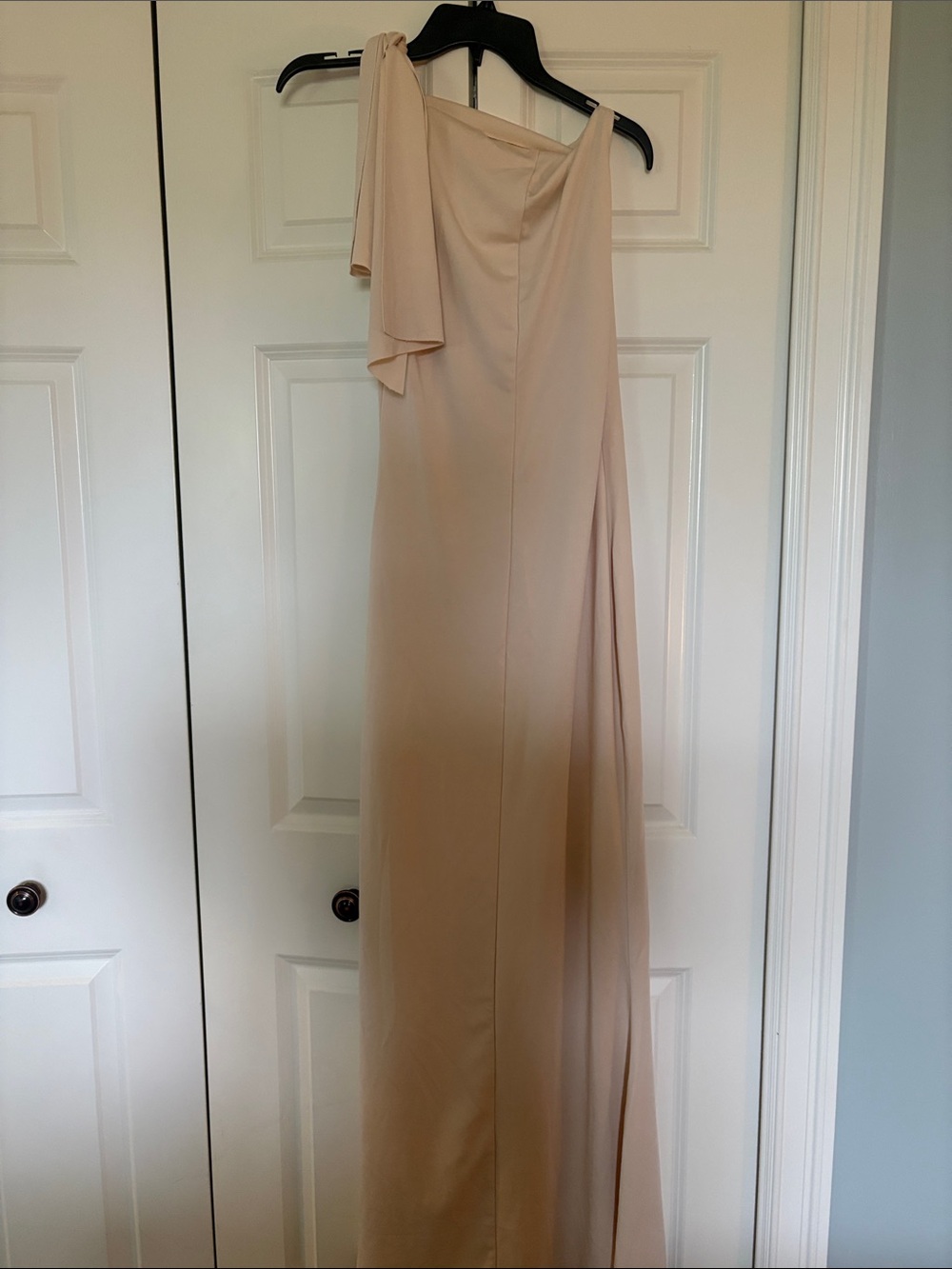 Commense One-Shoulder Blush Evening Gown